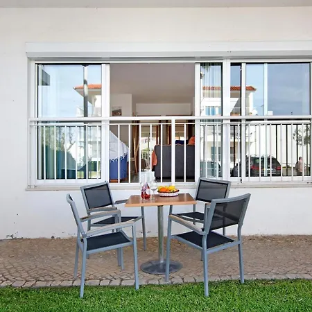 Apartment Costa 71 *
